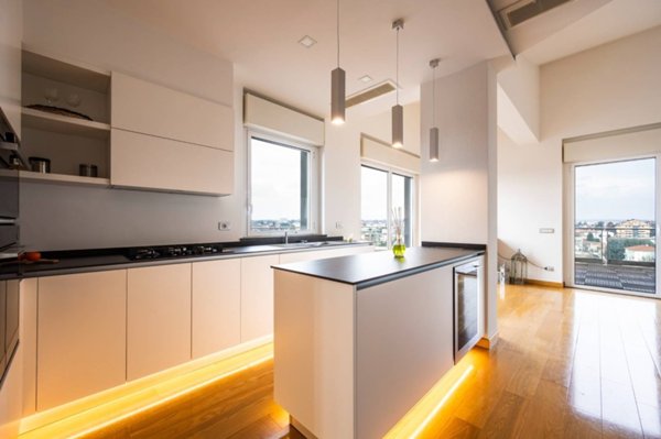 appartamento in vendita a Gallarate in zona Arnate