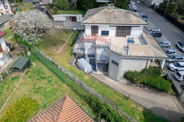 casa indipendente in vendita a Gallarate