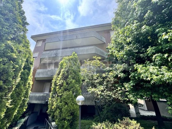 appartamento in vendita a Gallarate in zona Madonna in Campagna