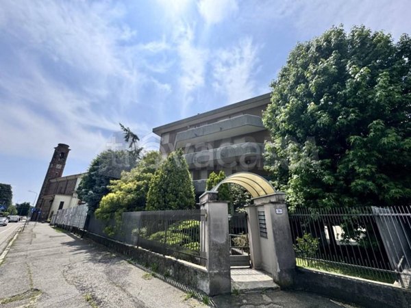 appartamento in vendita a Gallarate in zona Madonna in Campagna