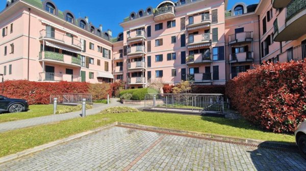 appartamento in vendita a Gallarate in zona Madonna in Campagna