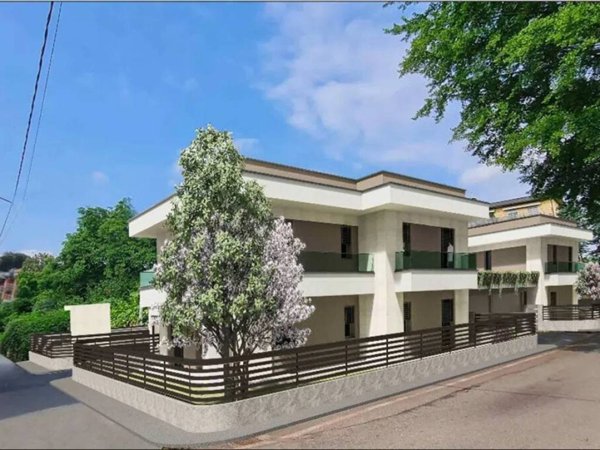 casa indipendente in vendita a Gallarate