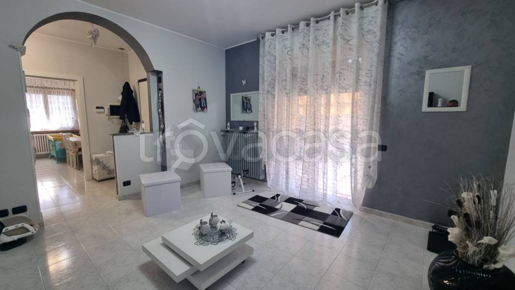 appartamento in vendita a Gallarate in zona Ronchi