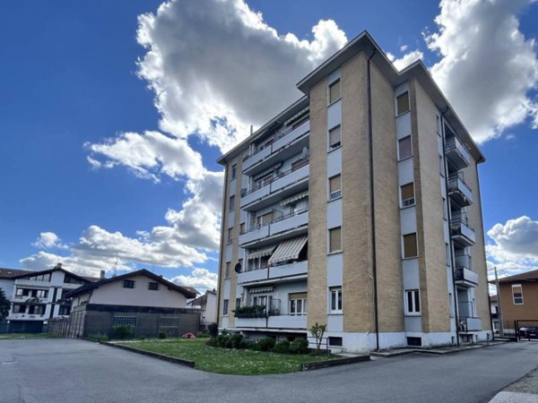 appartamento in vendita a Gallarate in zona Ronchi