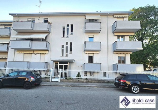 appartamento in vendita a Gallarate in zona Cascinetta