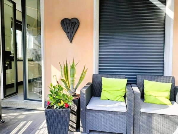casa indipendente in vendita a Gallarate