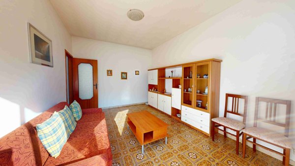 appartamento in vendita a Gallarate in zona Crenna