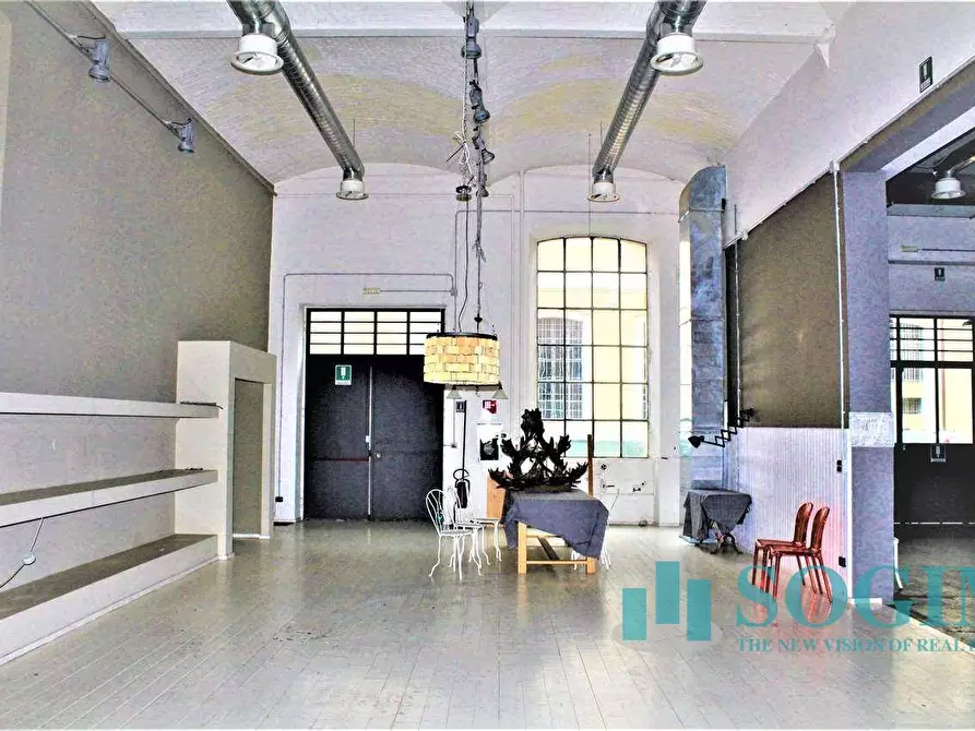 locale commerciale in vendita a Gallarate