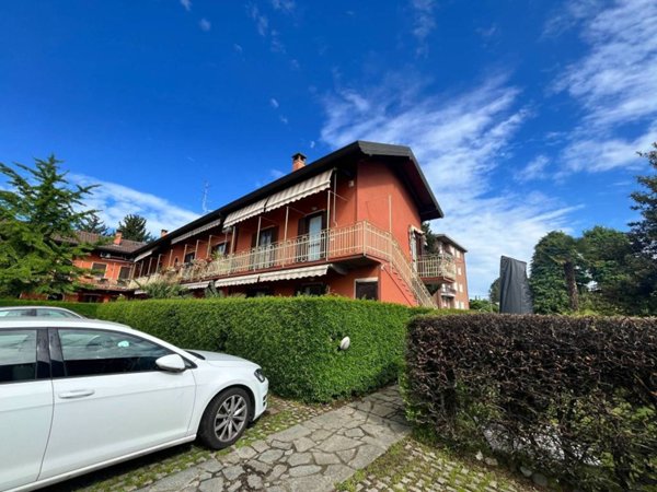 appartamento in vendita a Gallarate in zona Cascinetta