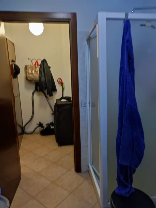 appartamento in vendita a Gallarate in zona Arnate