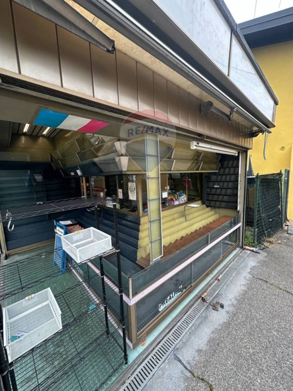 negozio in vendita a Gallarate