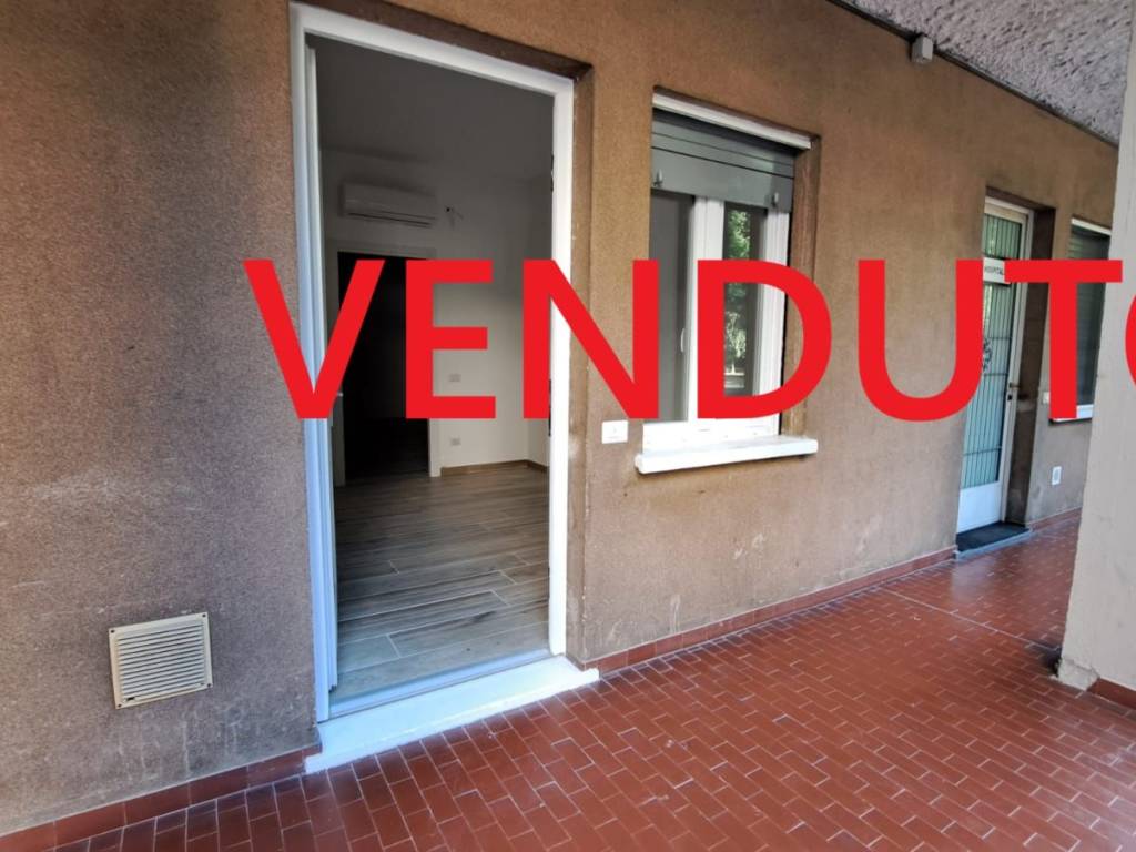 appartamento in vendita a Gallarate in zona Cascinetta