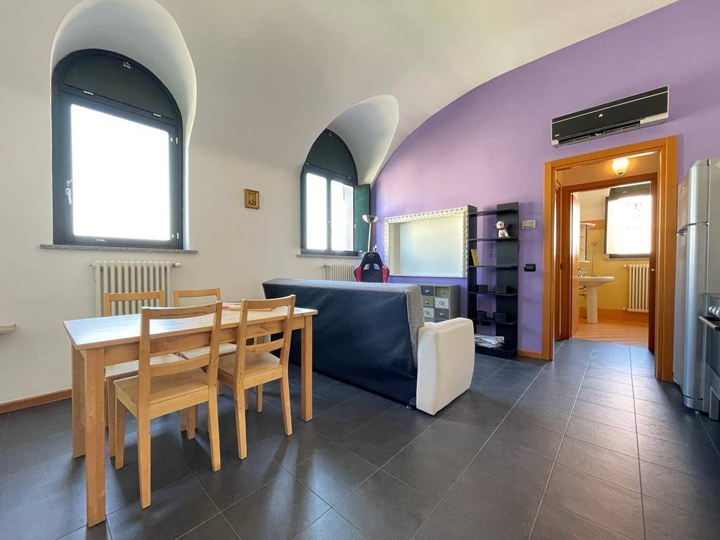 appartamento in vendita a Gallarate in zona Madonna in Campagna