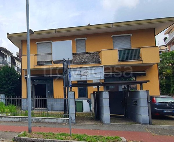 appartamento in vendita a Gallarate in zona Arnate