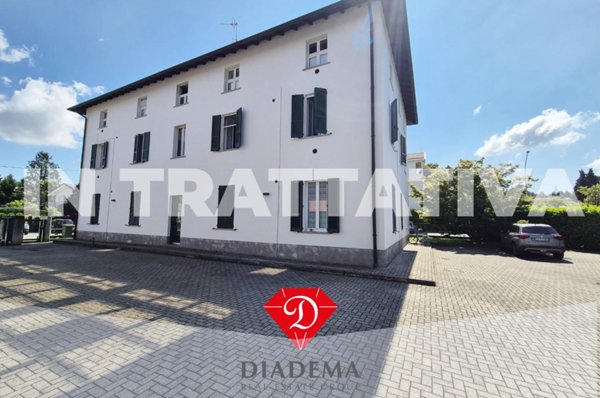 appartamento in vendita a Gallarate in zona Crenna