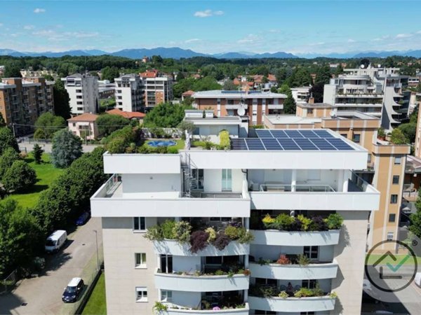 appartamento in vendita a Gallarate in zona Moriggia
