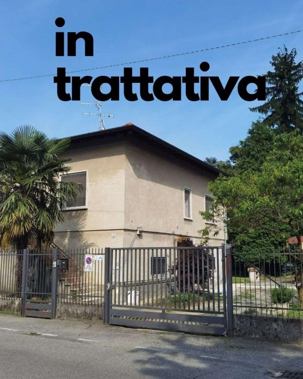 casa indipendente in vendita a Gallarate