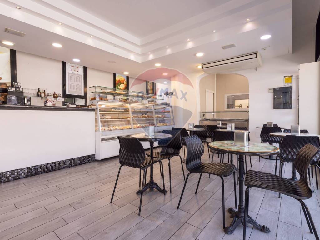 negozio in vendita a Gallarate