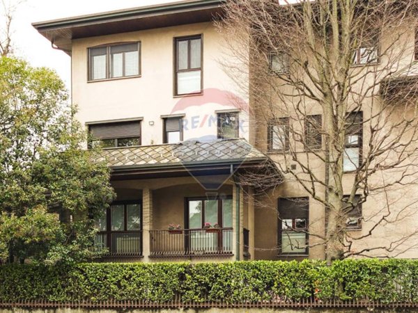 appartamento in vendita a Gallarate in zona Ronchi