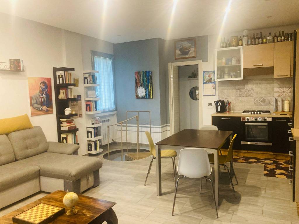 appartamento in vendita a Gallarate in zona Ronchi