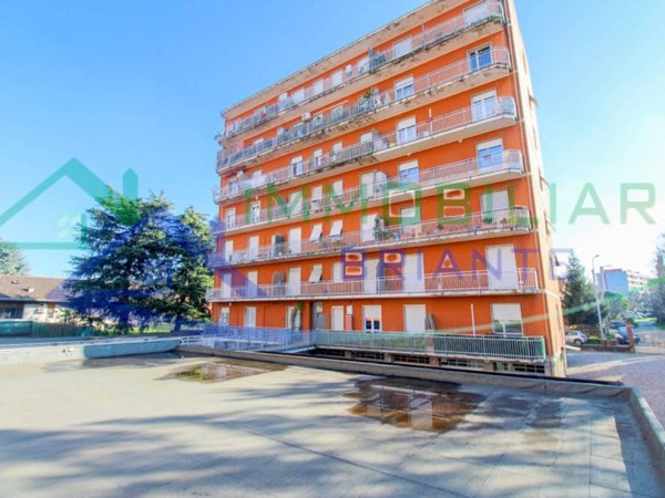 appartamento in vendita a Gallarate in zona Arnate