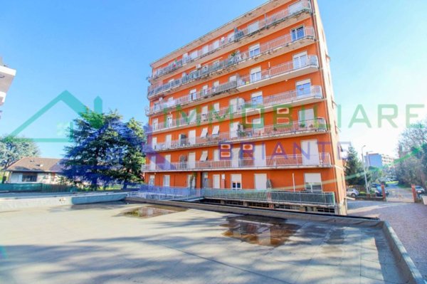appartamento in vendita a Gallarate in zona Madonna in Campagna
