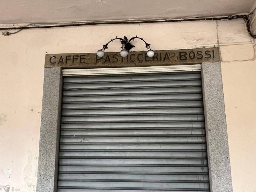 negozio in vendita a Gallarate