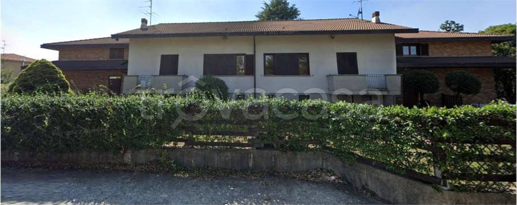 casa indipendente in vendita a Gallarate