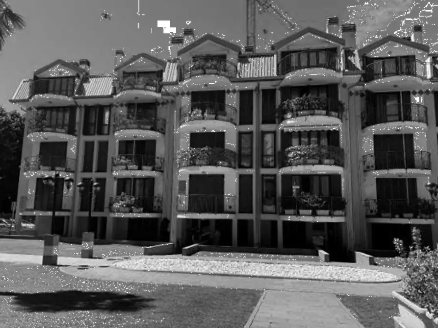 locale di sgombero in vendita a Gallarate