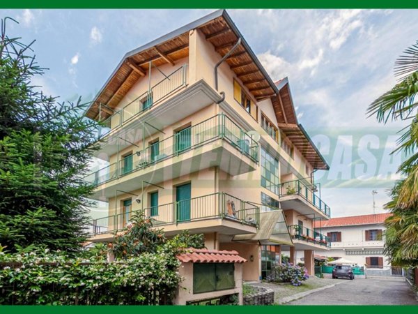 appartamento in vendita a Gallarate in zona Madonna in Campagna