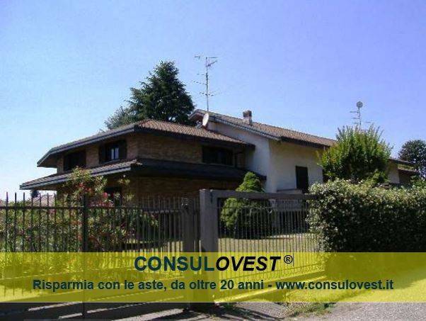 casa indipendente in vendita a Gallarate
