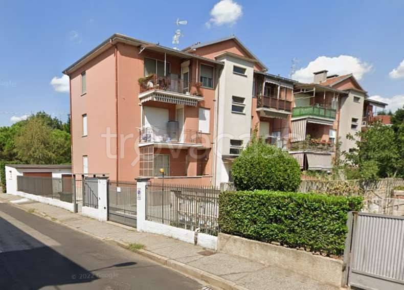 appartamento in vendita a Gallarate in zona Sciarè
