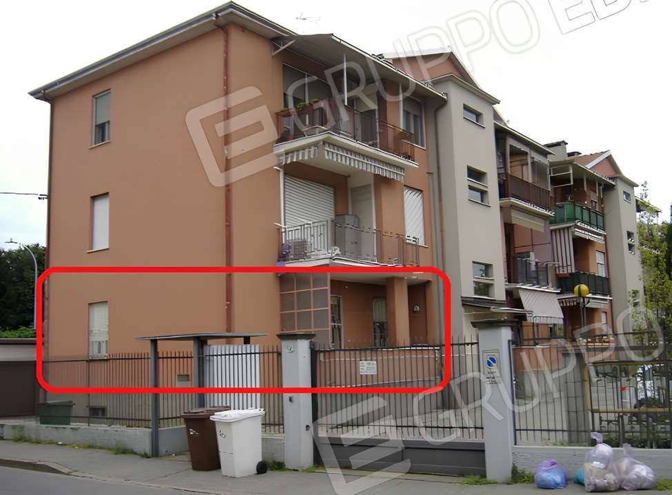 appartamento in vendita a Gallarate in zona Sciarè