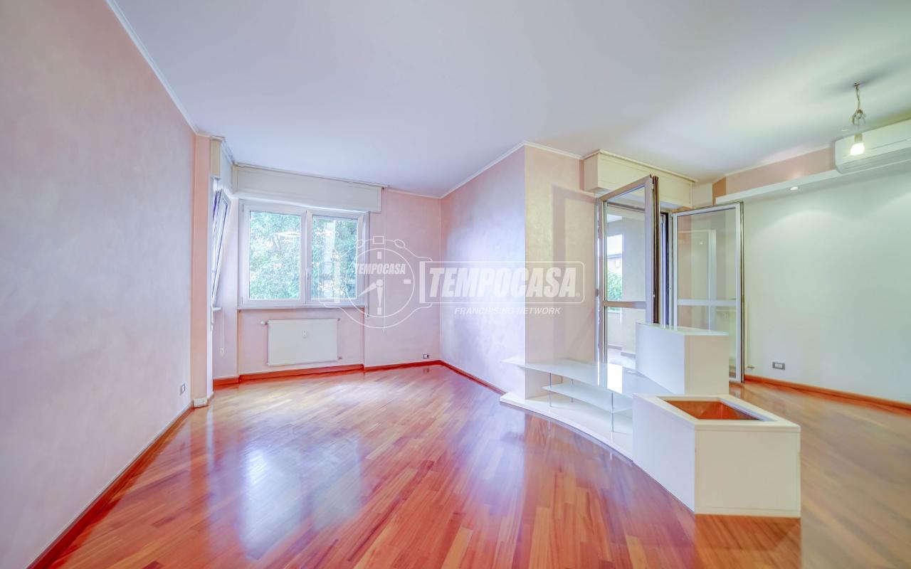 appartamento in vendita a Gallarate in zona Ronchi