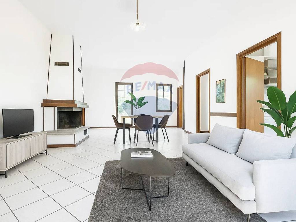 casa indipendente in vendita a Gallarate