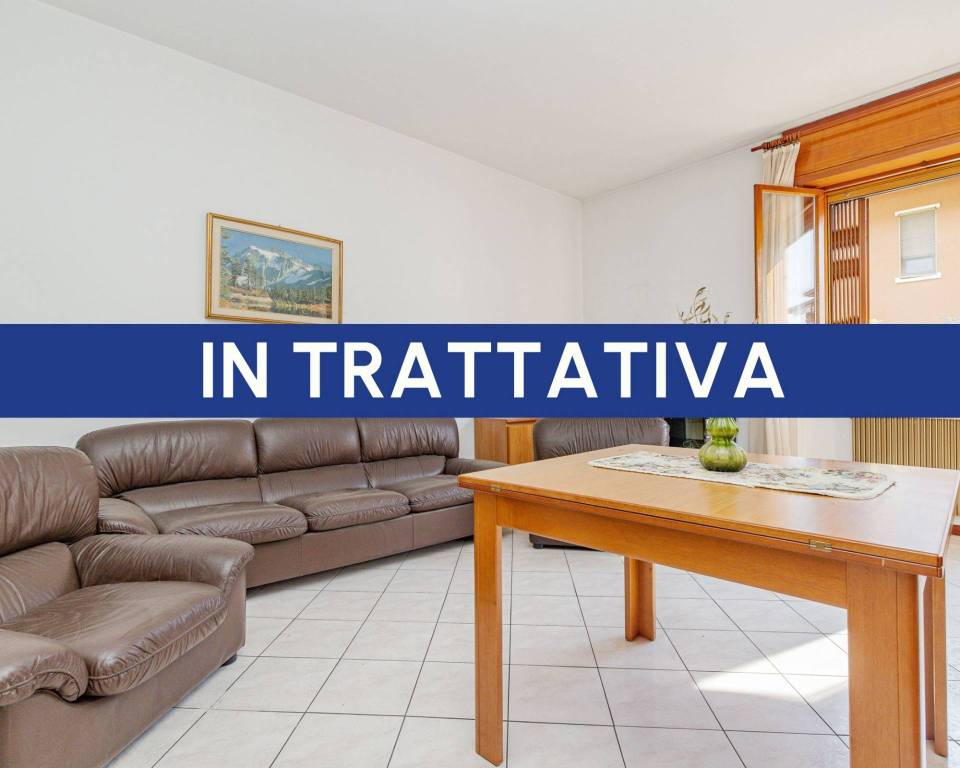 appartamento in vendita a Gallarate in zona Arnate