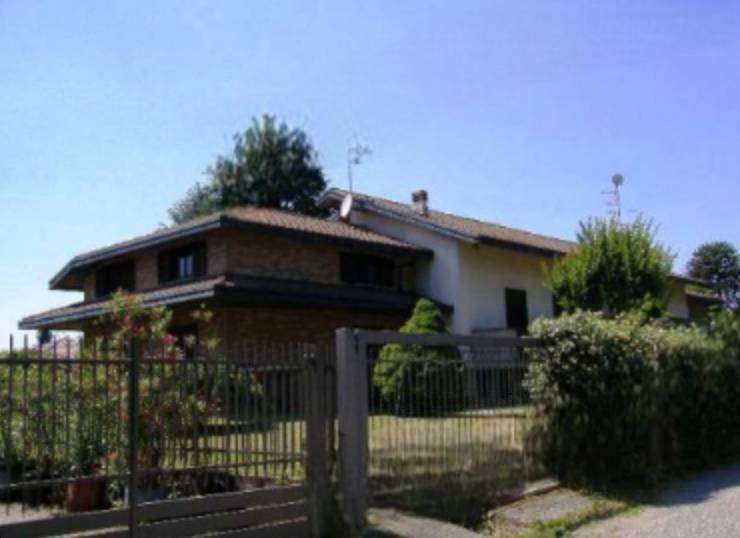casa indipendente in vendita a Gallarate