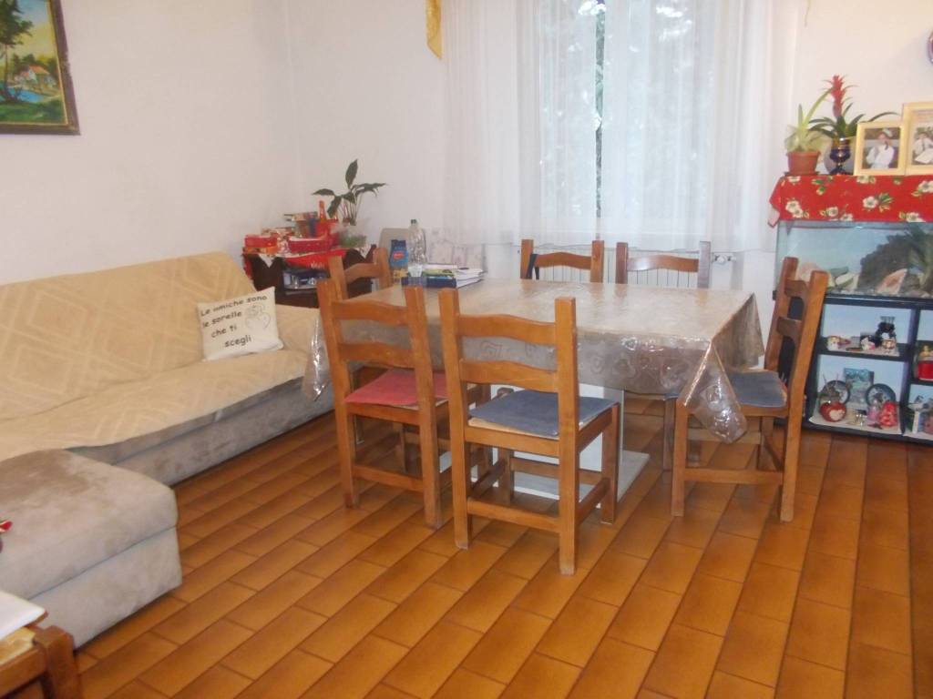 appartamento in vendita a Gallarate in zona Madonna in Campagna