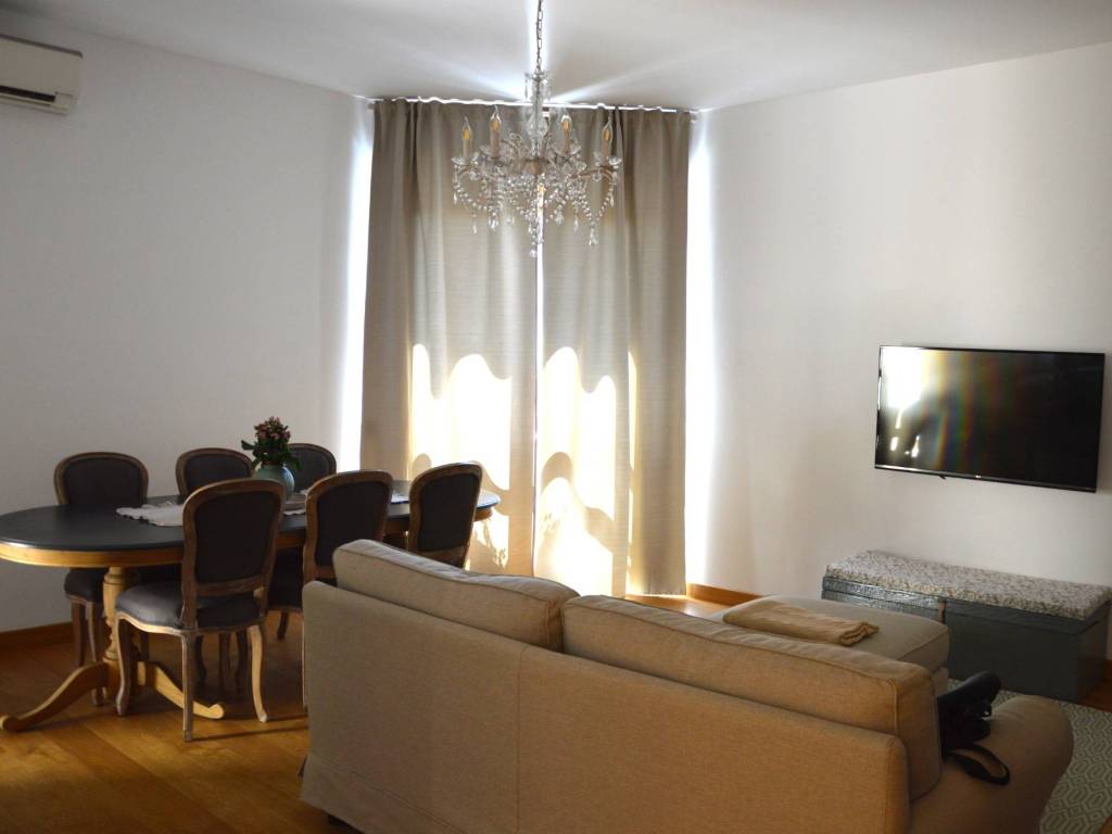 appartamento in vendita a Gallarate in zona Cascinetta