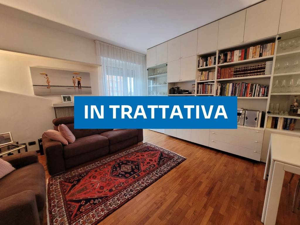 appartamento in vendita a Gallarate in zona Madonna in Campagna