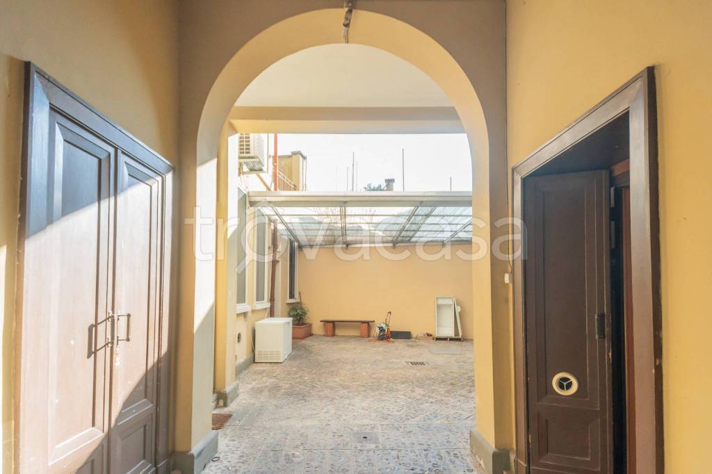 casa indipendente in vendita a Gallarate