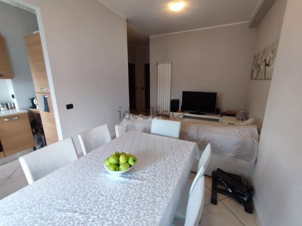 appartamento in vendita a Gallarate in zona Crenna