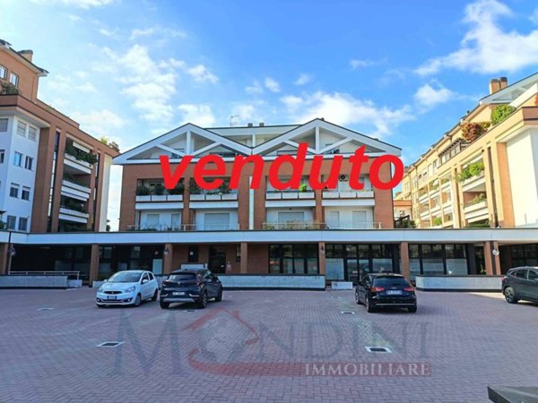 appartamento in vendita a Gallarate in zona Madonna in Campagna