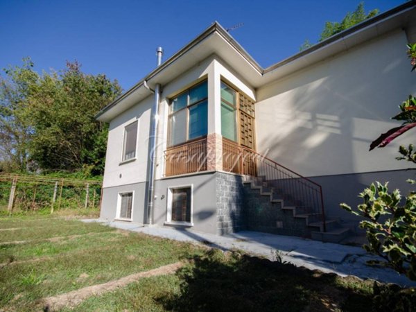 casa indipendente in vendita a Gallarate in zona Ronchi