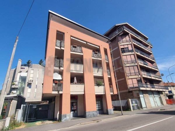 appartamento in vendita a Gallarate in zona Cascinetta