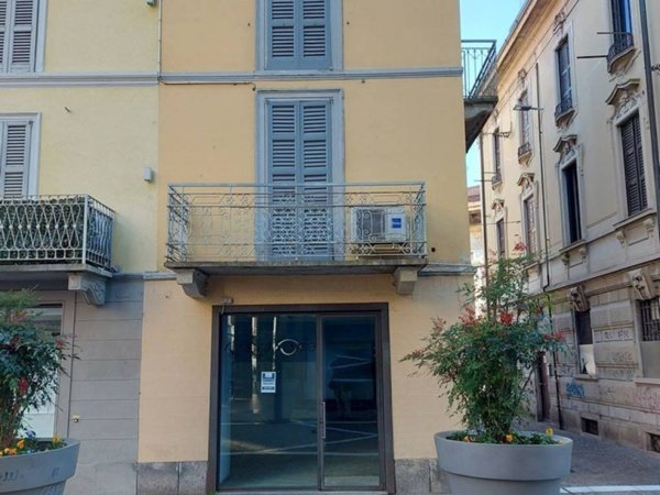 negozio in vendita a Gallarate