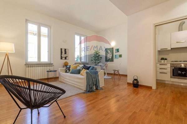 appartamento in vendita a Gallarate in zona Sciarè