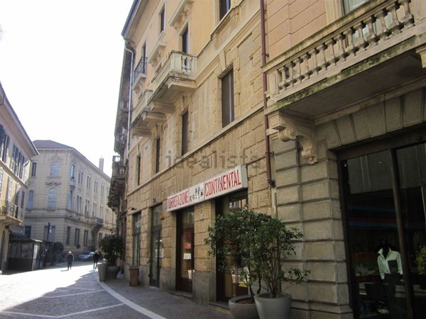 negozio in vendita a Gallarate