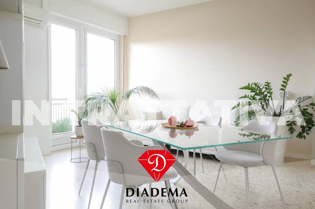 appartamento in vendita a Gallarate in zona Sciarè