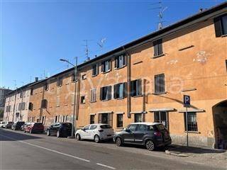 appartamento in vendita a Gallarate in zona Arnate